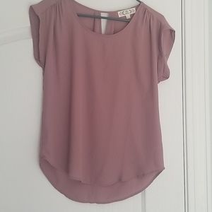 Mauve colored top
